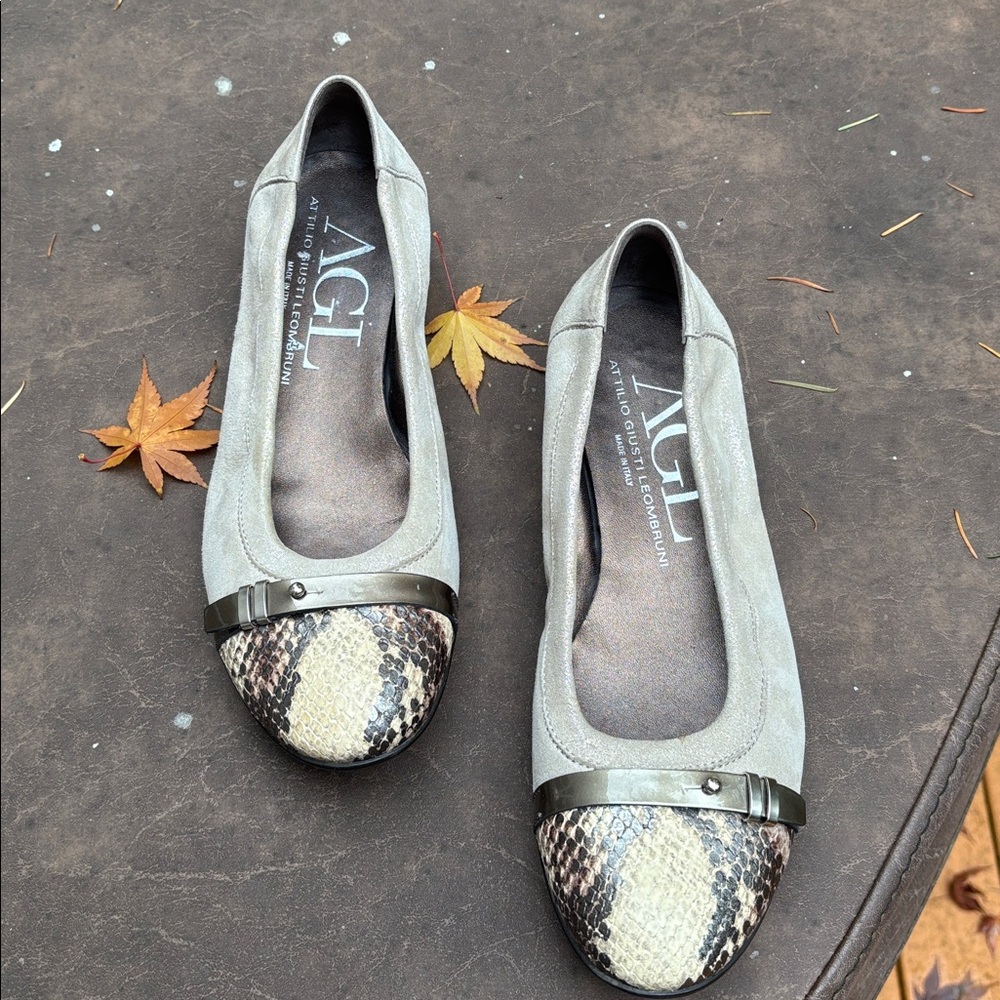 AGL Tan and Gold Flats with Snakeskin Detail